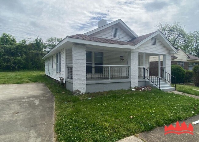 Photo - 1532 Barton St