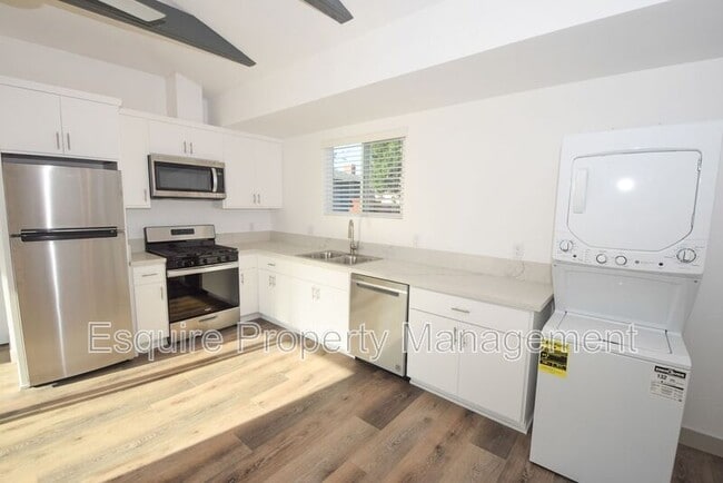 Photo - 405 Spruce St Unit #2