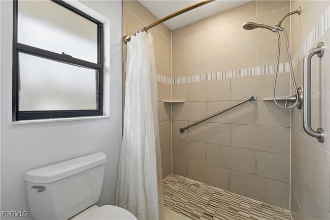 Building Photo - 5829 Wild Fig Ln