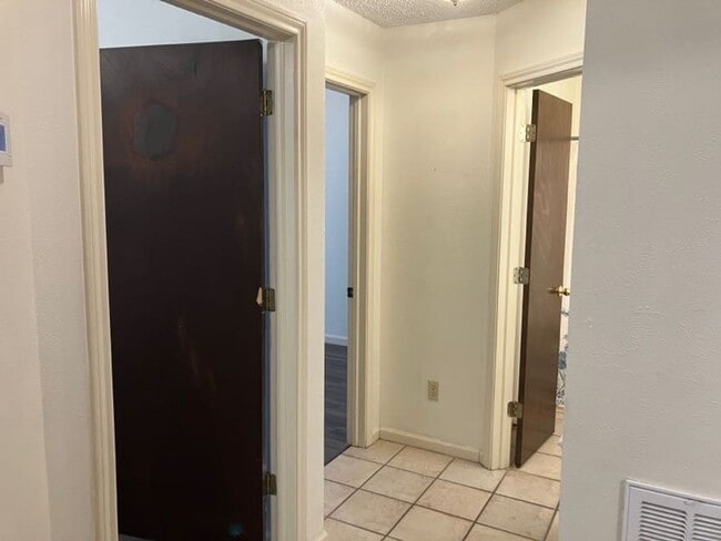 Photo - 1300-1302 N. Bishop Unit 1302