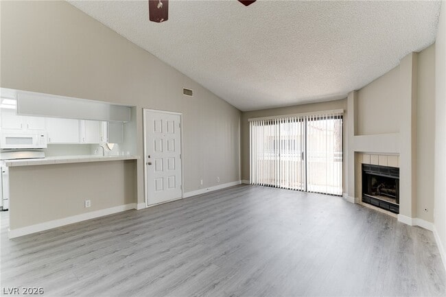 Photo - 830 N Sloan Ln Unit 202