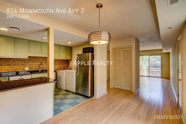 Photo - 914 Monmouth Ave
