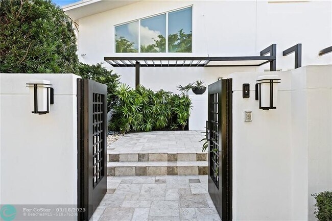 Photo - 2416 Bayview Dr