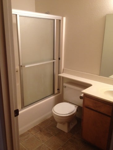 Photo - 757 W Putnam Ave Unit 4