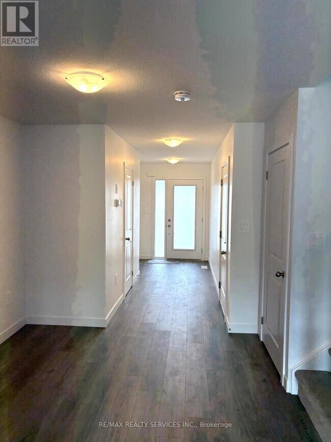 Photo - 7 Pin Oak Cmn