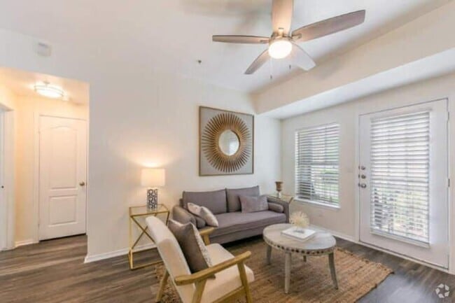 Building Photo - 2 bedroom in Austin TX 78744 Unit 2018 Rental