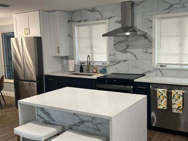 Photo - 905 W 11th Ave