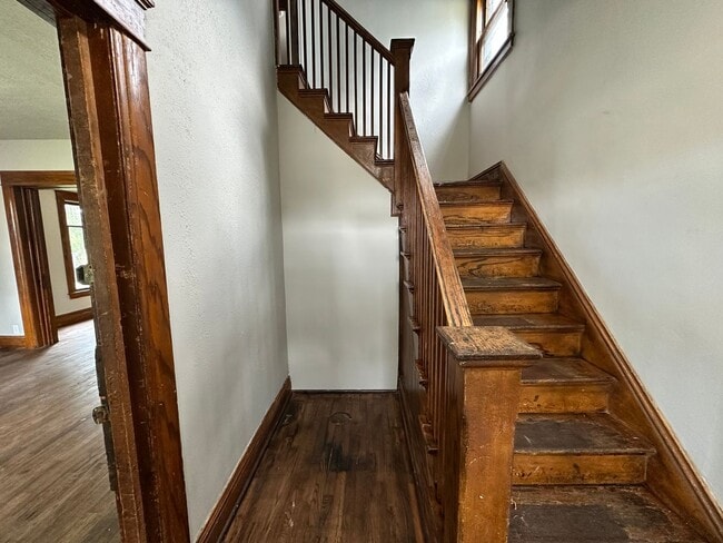 Photo - Four Bedroom House Available in Battle Creek!