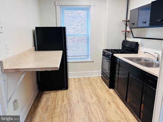 Photo - 1717 Delaware Ave Unit 3