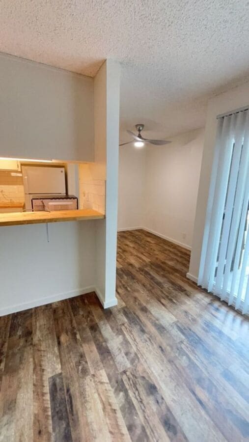 Building Photo - 2309 Blake St Unit 103