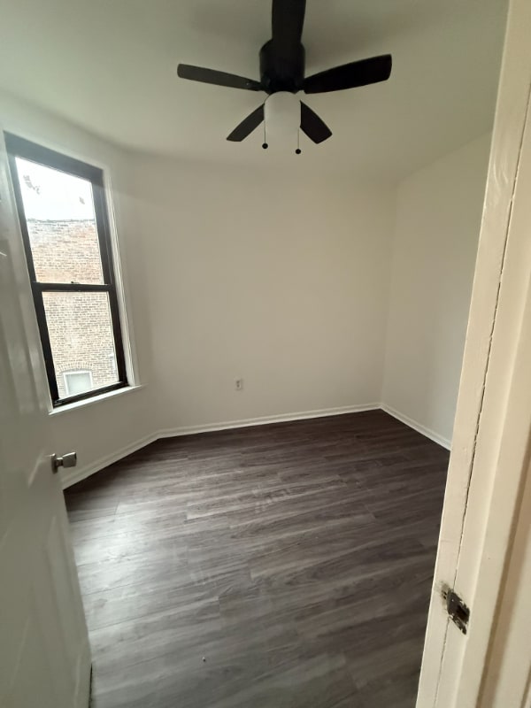 Photo - 1649 W Garfield Blvd Unit Apt 2