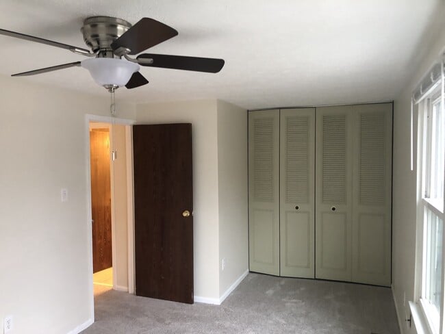 Photo - 1337 David Ln