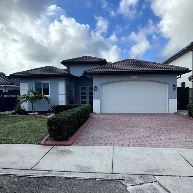 Photo - 16012 SW 64th Terrace House