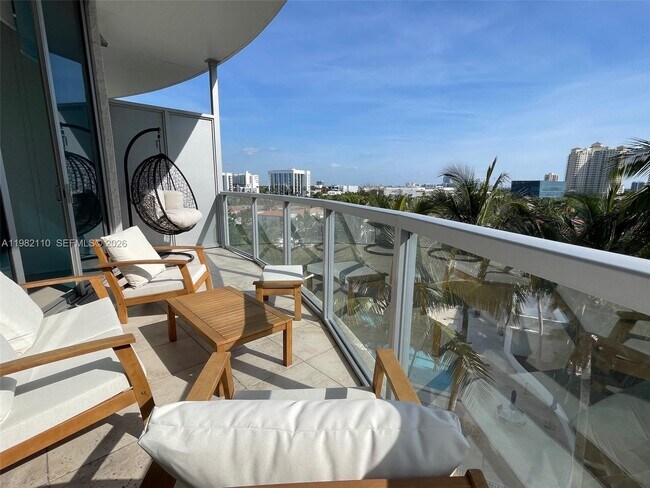 Photo - 3029 NE 188th St Unit 907