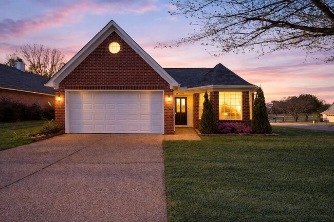Photo - 9438 Huron Dr