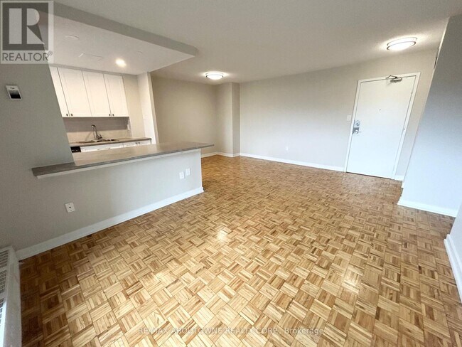 Photo - 1 Cedarwoods Crescent