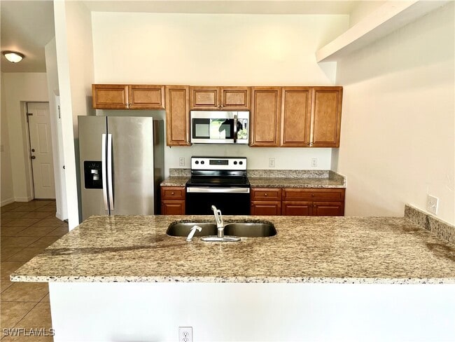 Building Photo - 4625 Skyline Blvd Rental
