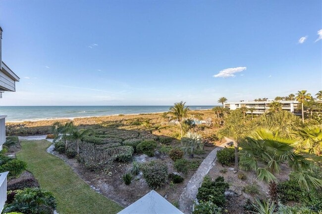 Building Photo - 5757 Gulf of Mexico Dr Unit 305 Rental