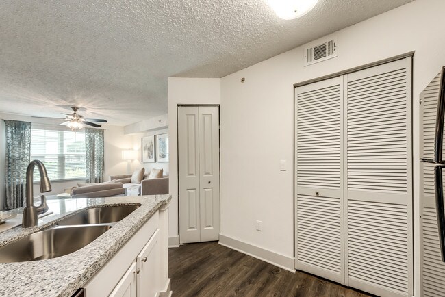 Bahia Cove Apartments