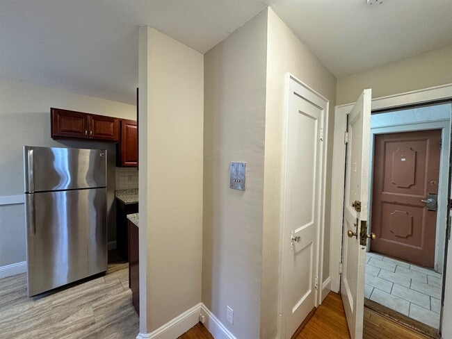Photo - 8 Cogswell Ave Unit 1