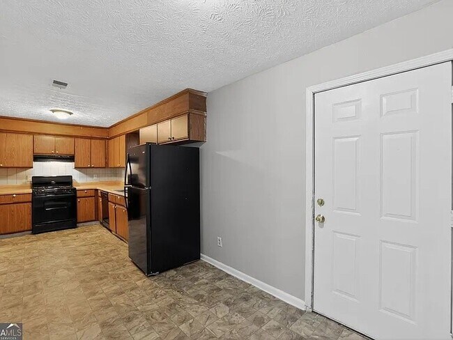 Photo - 1009 Salisbury Trail