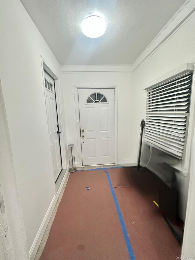 Photo - 525 E 5th St