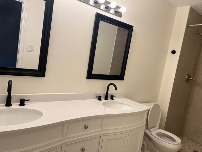 Photo - 10134 Kirkglen Dr