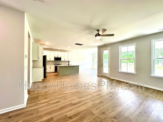 Photo - 8660 Windsor Hill Blvd