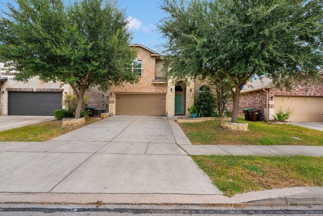 Building Photo - Stunning Home in Alamo Ranch!