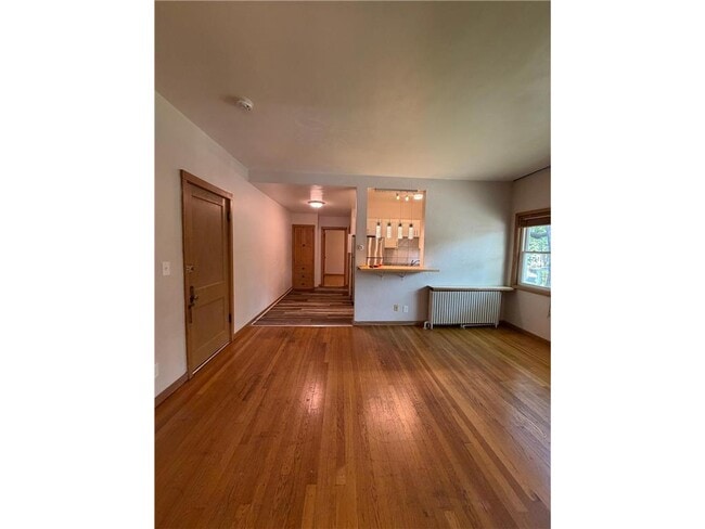 Building Photo - 2176 W Dayton Ave Unit 8