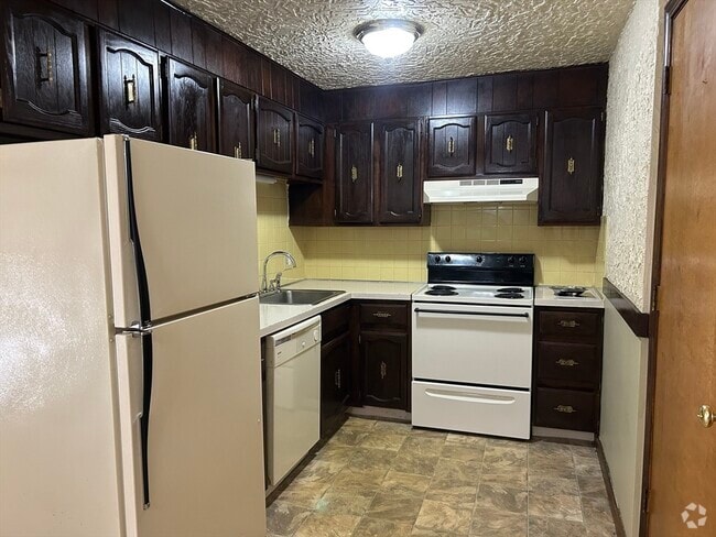 Building Photo - 75 Winthrop St Unit 24 Rental