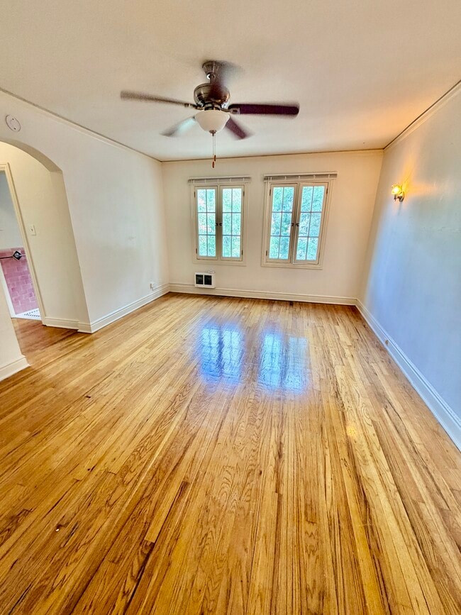 Photo - The Gardenia Unit 9