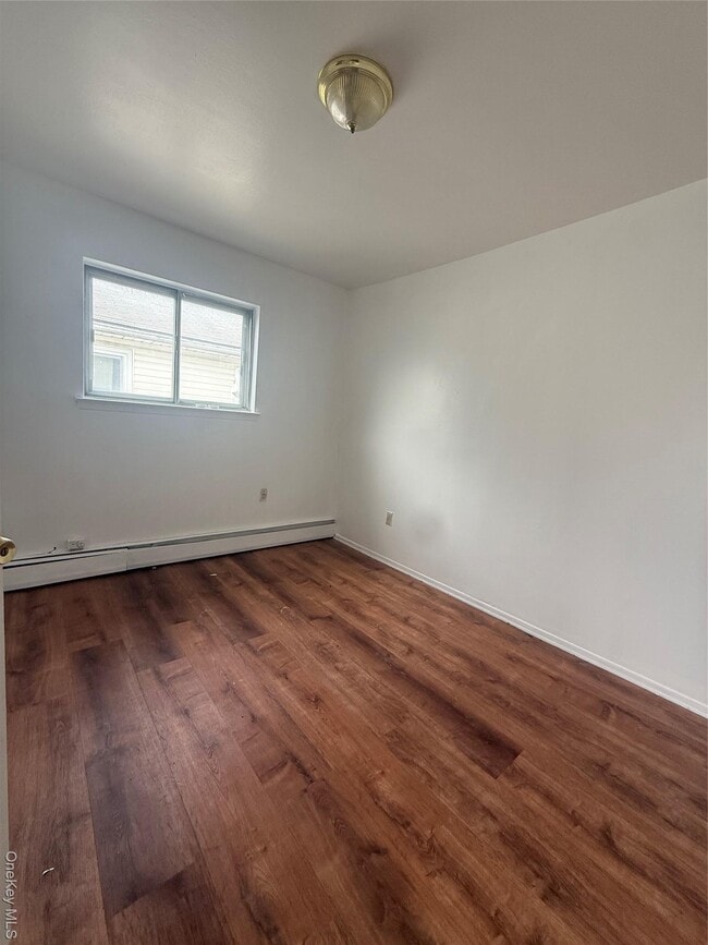 Photo - 259-54 Craft Ave