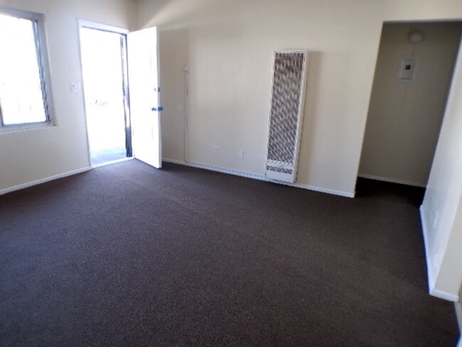Building Photo - 229 E 89th St Unit 231