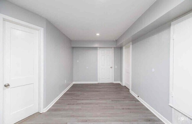 Photo - 912 N Monroe St Apartamento Unidad 912 N Monroe St.  B