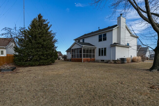 Photo - 2052 Ashford Rd