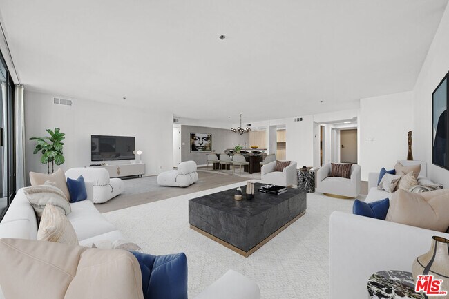 Photo - 10660 Wilshire Blvd