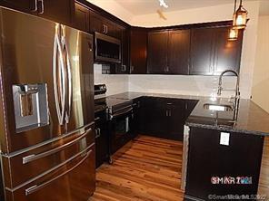 Photo - 55 Oakridge St