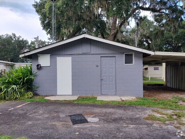 Building Photo - 1 bed / 1 bath - $795 Unit Lot 36-AP Rental