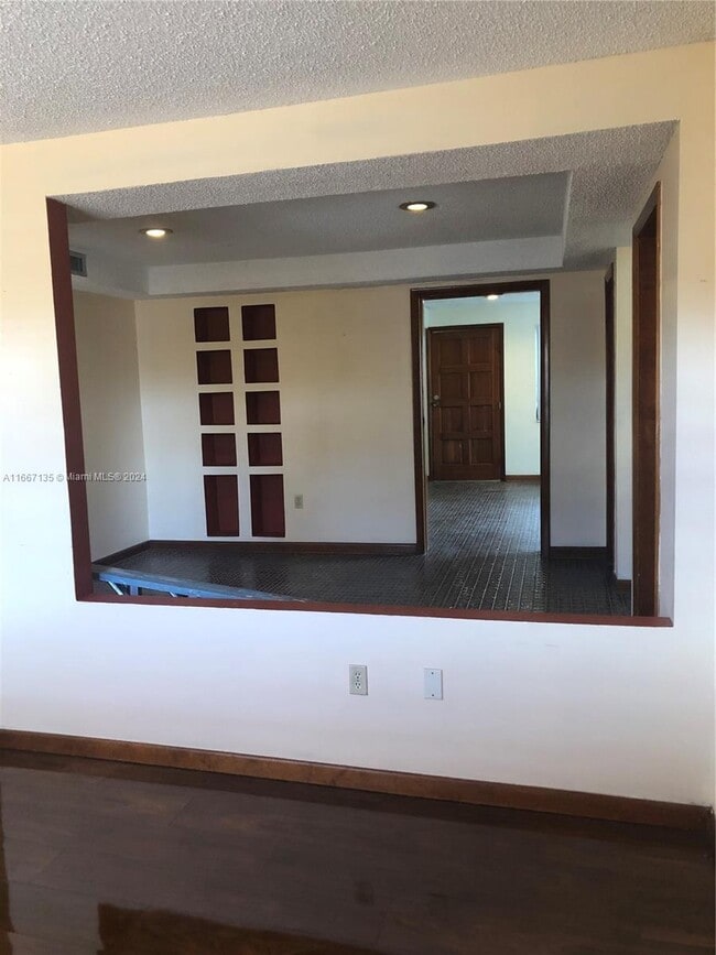 Photo - 3291 SW 25th St