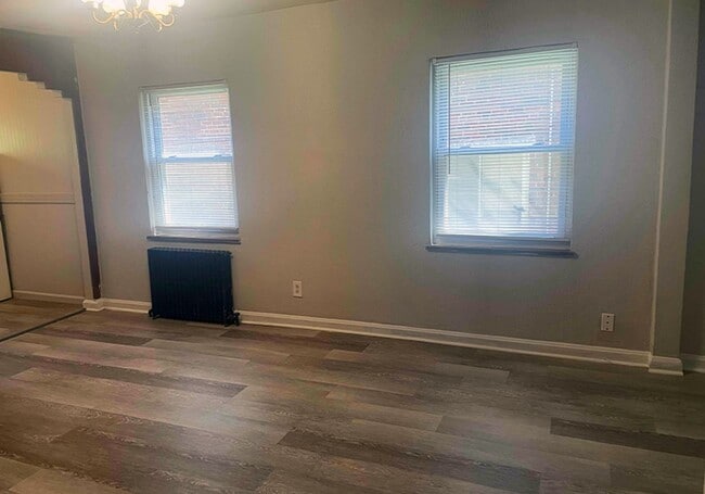 Building Photo - 960 Ludlow Ave Unit 960-02