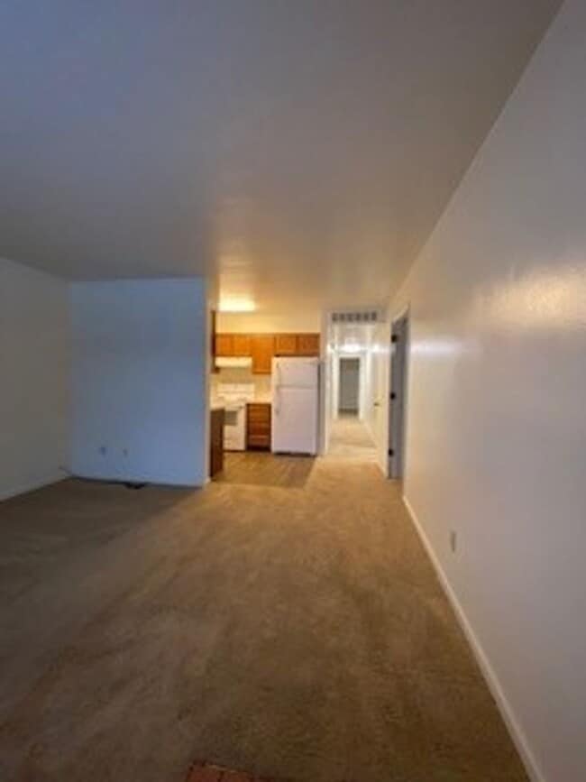Photo - 124 S Silverwood Ln Unit Apt A
