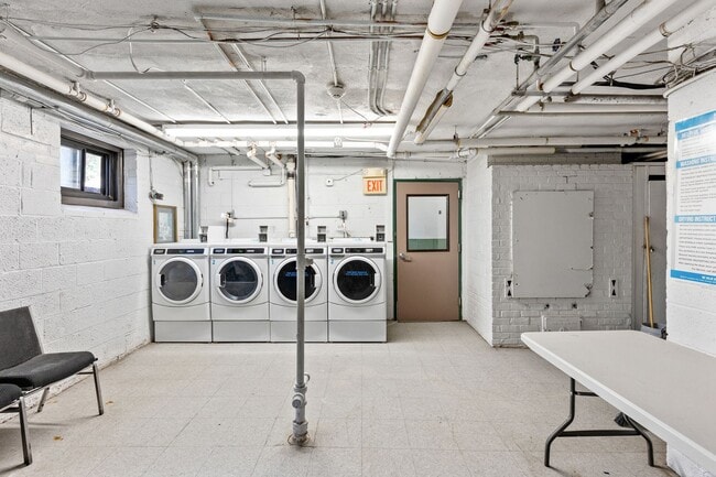 Photo - Empire View Apartments