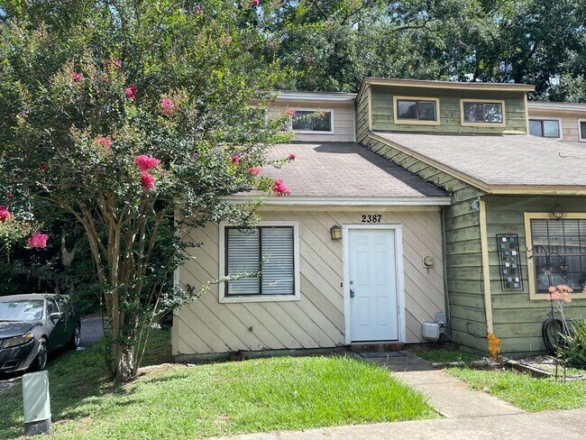 Photo - VILLAS OF WESTRIDGE Townhome