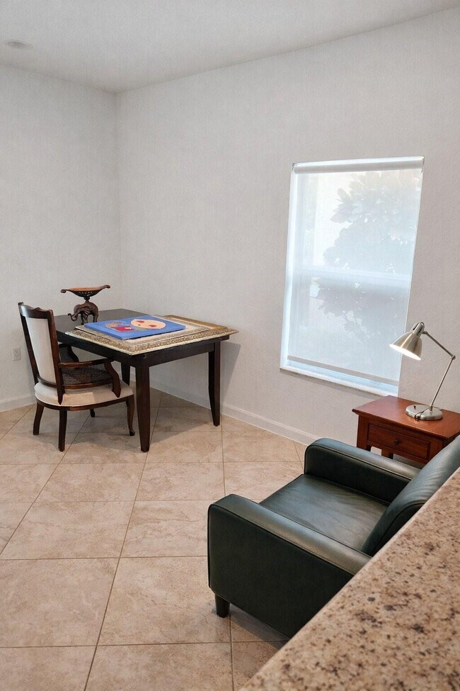 Photo - 2521 NW 31st Ct Unit 2521