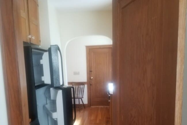 Photo - 33 Amsden St Unit 1