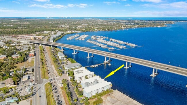 Photo - 215 NW Flagler Ave Unit 301