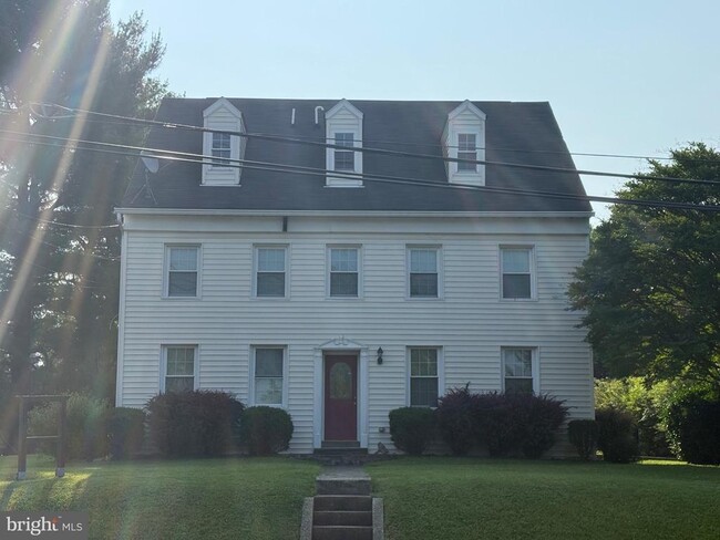 Photo - 116 Hanover Pike Apartamento