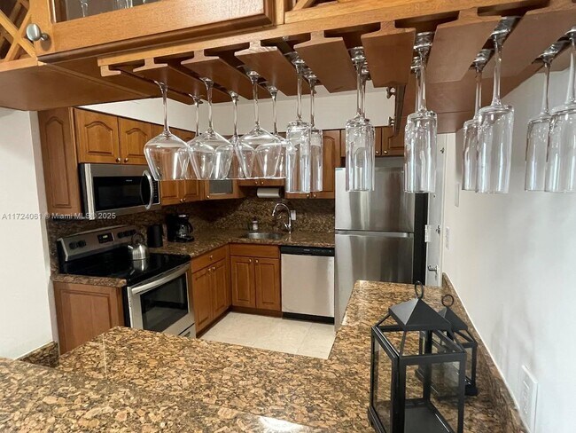 Photo - 5151 Collins Ave Unit 1722