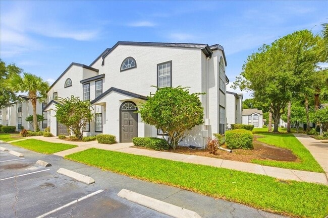 Photo - 1610 Columbia Arms Cir Unit 131